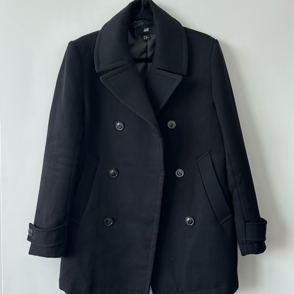 H&M Men’s Black Peacoat
